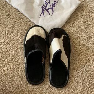 Alexis David Cowhide Slippers